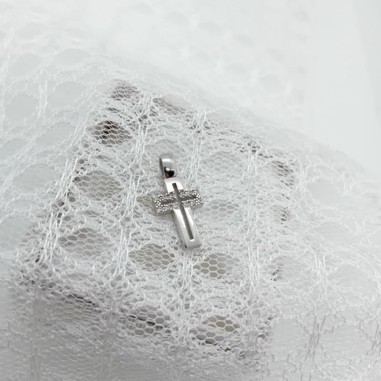 ΣΤΑΥΡΟΣ ΓΥΝΑΙΚΕΙΟΣ ασήμι 925 με ζιργκόν